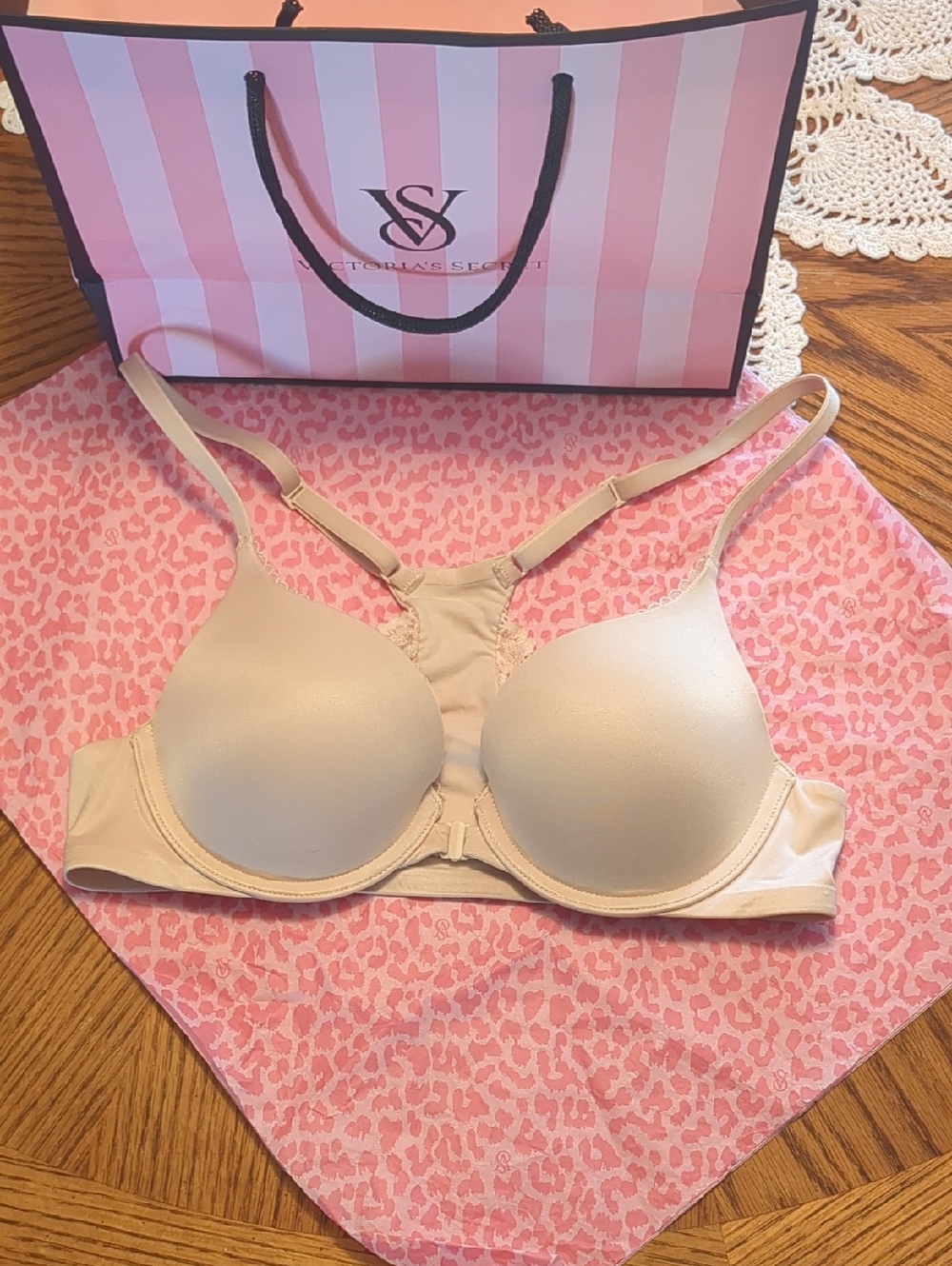 VS Body By Victoria Perfect Shape Front Close Racerback Lace Trim 32B